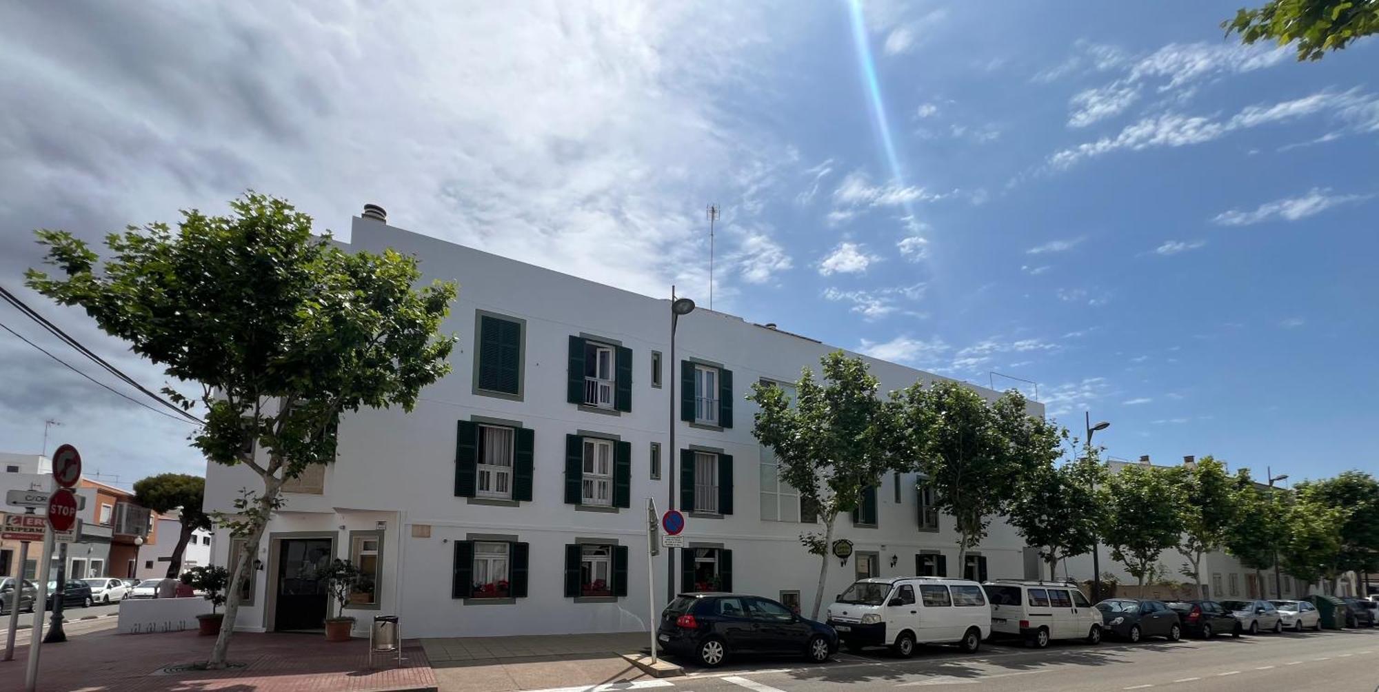 Balear Hotel Сьюдадела Экстерьер фото
